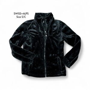 SWISS ALPS Womens warm, stylish, light weight fur size S
